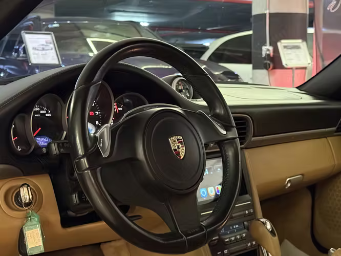 PORSCHE 911 CARRERA CABRIOLET 2011