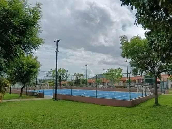 Se Alquila casa Arboledas cercada atrás Cloúster Los Avellanos