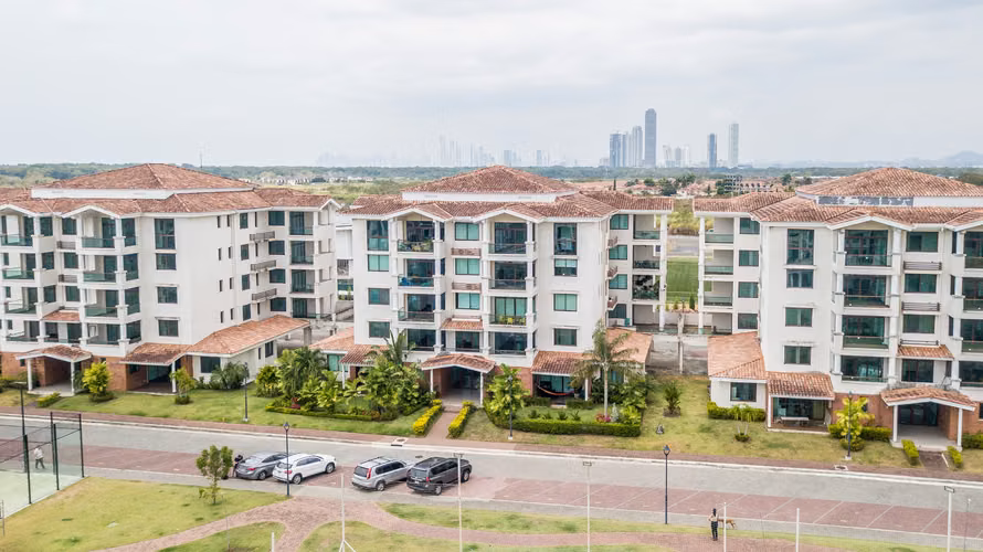 Residencial Costamare - PH 2 Hab, 2 Baños, Balcón Amplio F.A.