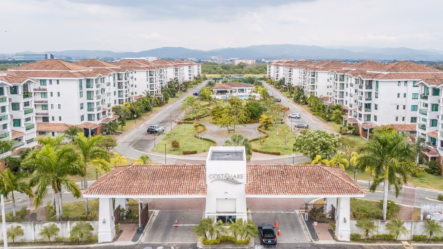 Residencial Costamare - PH 2 Hab, 2 Baños, Balcón Amplio F.A.
