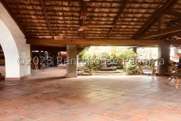 Alquiler de Casa Comercial  en San Francisco  CCO