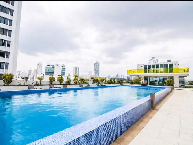 Venta Apartamento San Francisco 82 mts. mto.incluido agua y gas 1 habitación