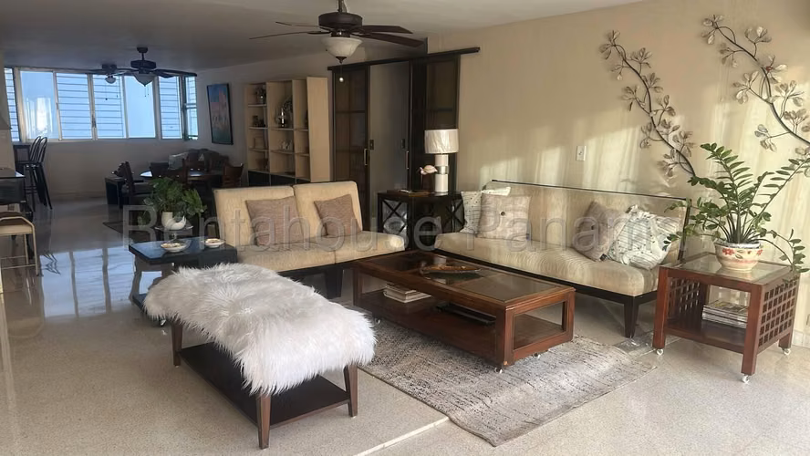 Venta de Apartamento en Obarrio Ph FIESTA Solo Cliente Directo MC