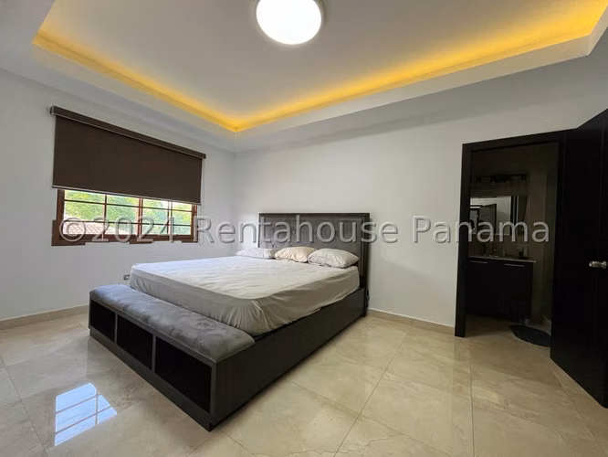 Venta de Casa en Clayton Los Senderos Solo Cliente Directo MC