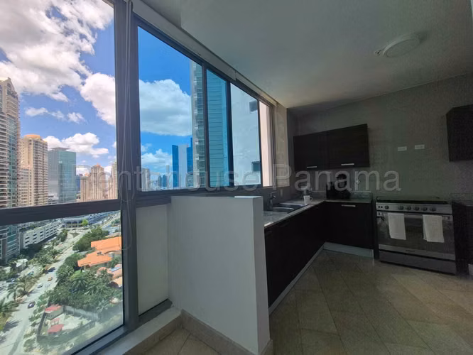 Vendo Apartamento en Punta Pacifica OF26-6633