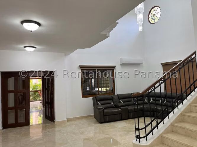 Vendo Casa en Clayton OF27-916