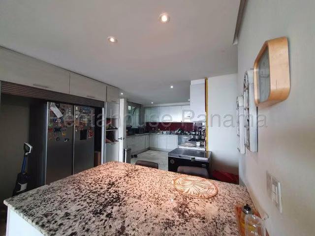 Venta de Apartamento en Punta Pacifica I6692GRR
