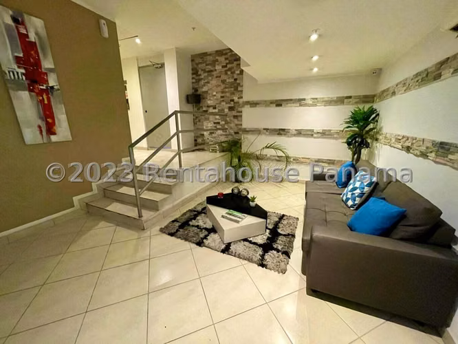 Apartamento en Alquiler en 12 de Octubre RJ
