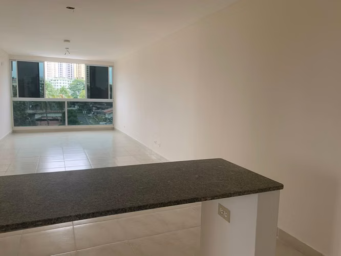 Apartamento en Alquiler en 12 de Octubre RJ