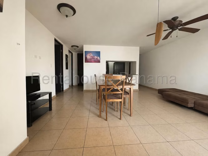 Apartamento en Alquiler en Pueblo Nuevo RJ