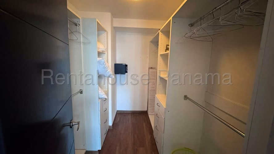 Alquiler de Apartamento en Avenida Balboa Ph Bayfront Solo Cliente Directo LFC