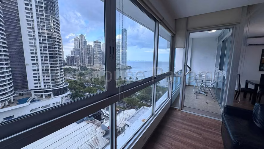 Alquiler de Apartamento en Avenida Balboa Ph Bayfront Solo Cliente Directo LFC