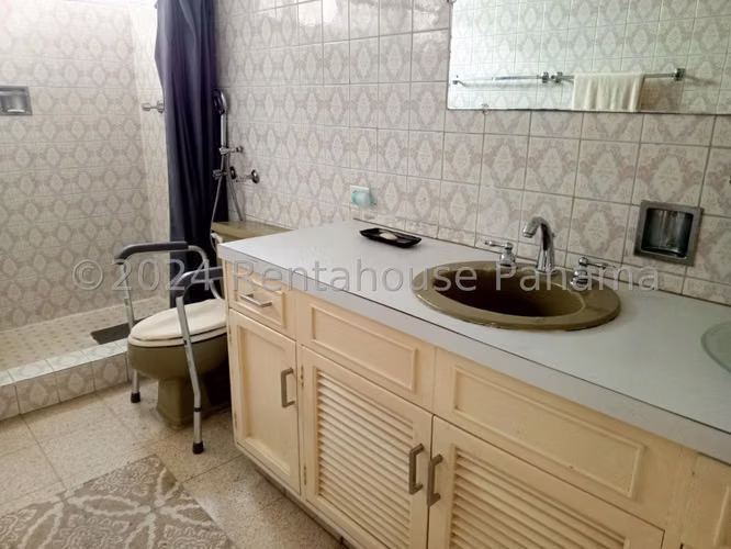 Alquiler de Apartamento en Obarrio Ph FIESTA Solo Cliente Directo LFC