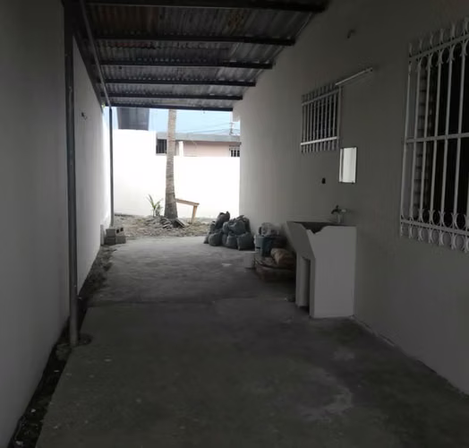 Residencial Laa Americas Casa 3r, 1b patio $95,000 - Imagen 8