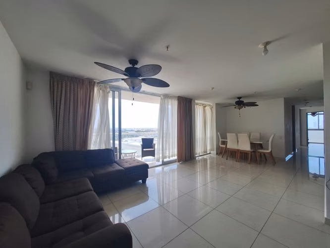 VENTA DE APARTAMENTO EN PH PORTO ALEGRE VILLA LUCRE