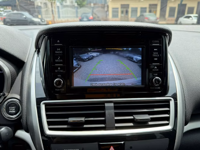 MITSUBISHI ECLIPSE CROSS 2020 TECHO PANORAMICO