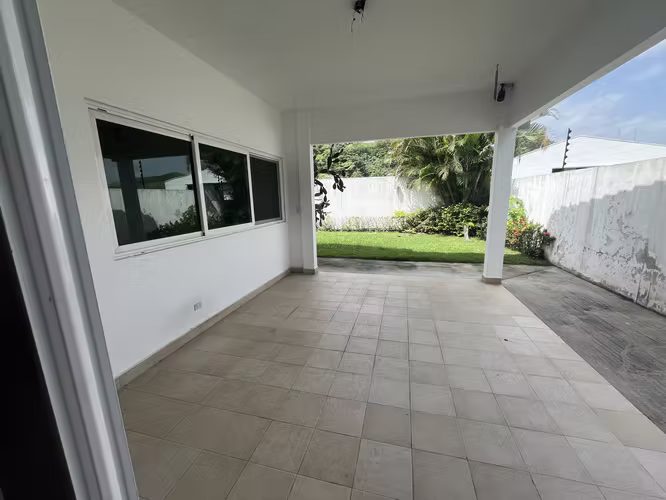 Venta de Casa en Altos de Panama, PH Horizontes II