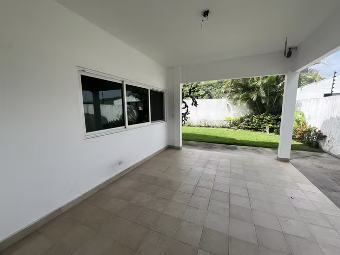 Venta de Casa en Altos de Panama, PH Horizontes II