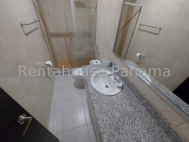 Alquiler de Hermoso e Impecable Apartamento en San Francisco 27*515Mfk
