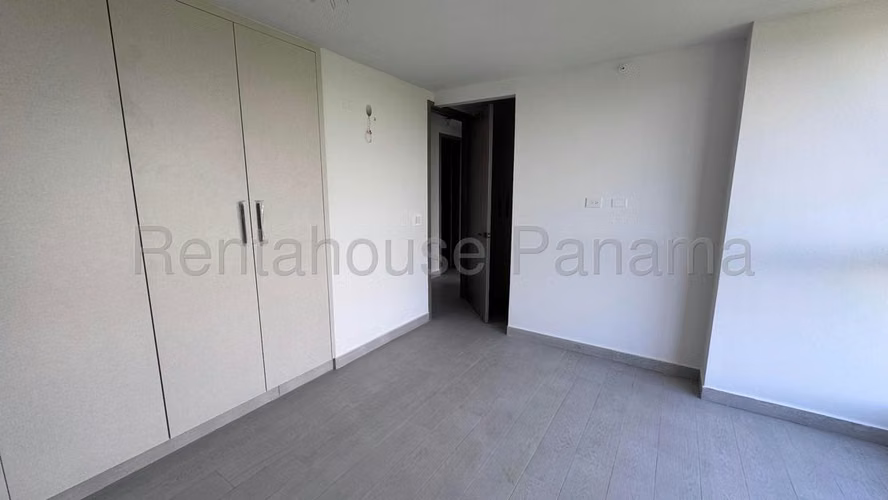 Venta de apartamento en Ph Country Club 27MVCH946