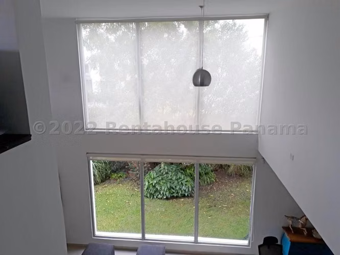 Venta de casa en Villa Sur 26MVCH6003