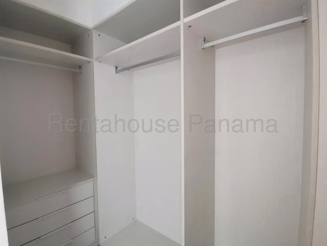 Venta de Apartamento en Costa del Este