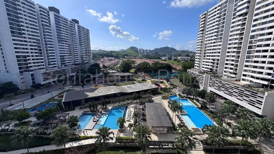 Apartment for sale in PH Country Club County del Rey