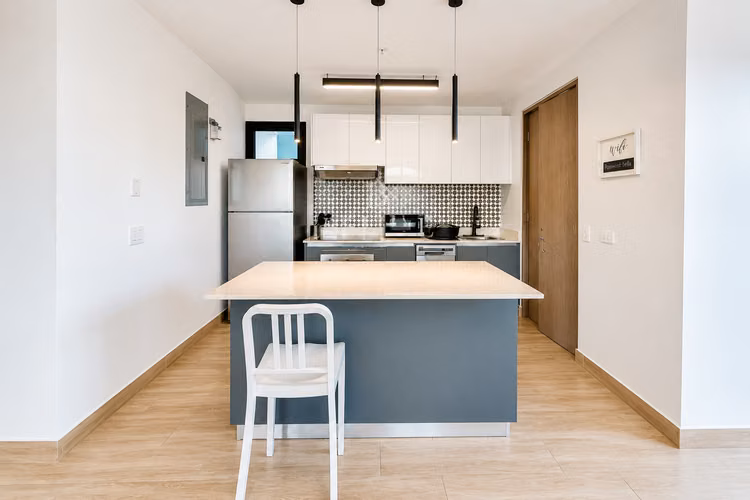 Apartamento en Casco Viejo I con balcón y terraza privada