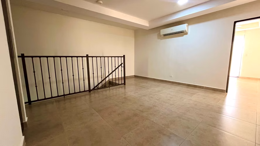 Embassy Club, Venta Casa Modelo TownHome, Clayton, Panamá JC