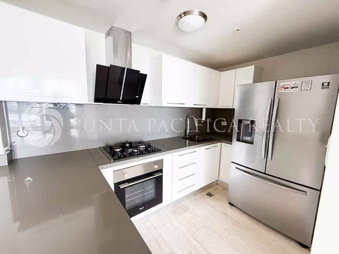Oportunidad de Venta The Regent | 2 Recámaras Costa del Este