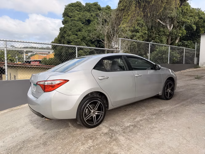 Toyota Corolla 2015 Japonés