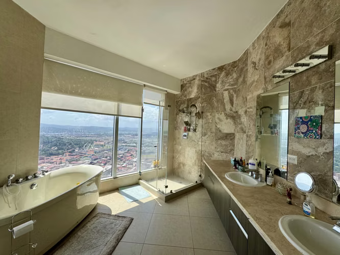 Apartamento en Venta – PH Rivage | Av Balboa / Apartment For Sale With Ocean View in Av Balboa