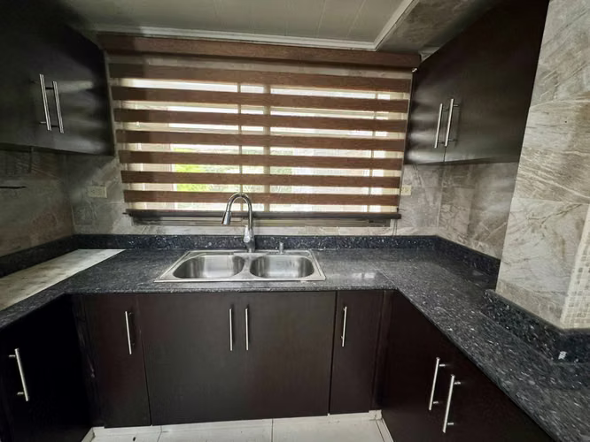 SE ALQUILA CASA MODERNA EN ÁREA EXCLUSIVA DE DAVID