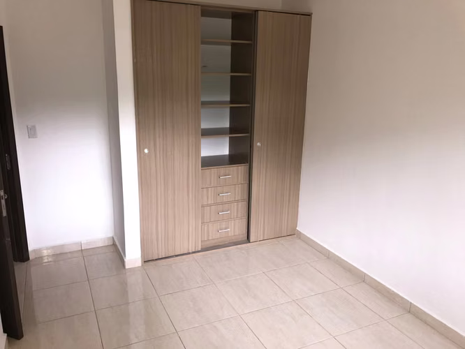SE ALQUILA APARTAMENTO MODERNO EN ÁREA EXCLUSIVA DE DAVID - Imagen 8