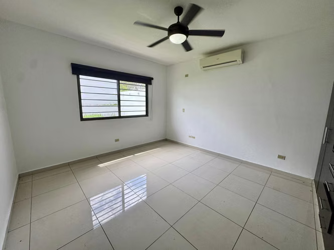 SE ALQUILA CASA MODERNA EN ÁREA EXCLUSIVA DE DAVID