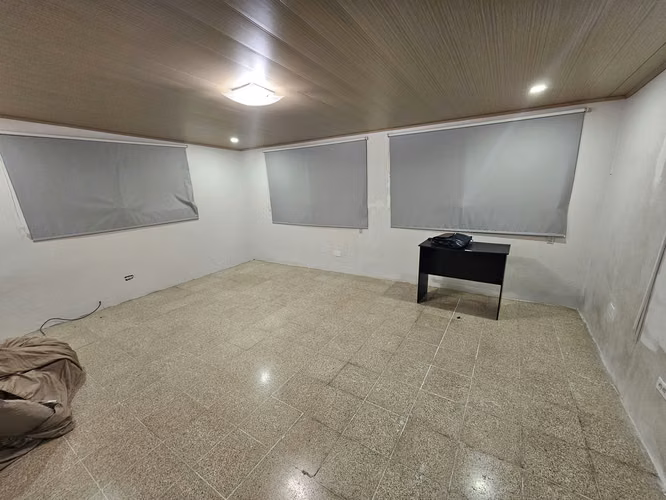 Se alqulla casa en Cerro Viento - Imagen 9