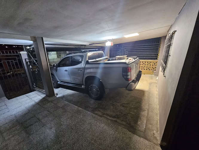 Se alqulla casa en Cerro Viento - Imagen 10