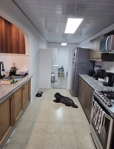 Se alqulla casa en Cerro Viento - Imagen 3