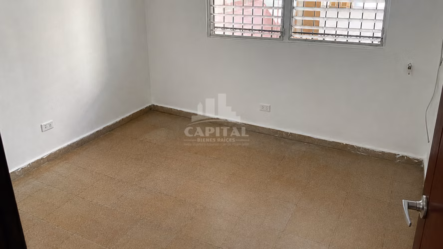 SE VENDE CASA EN ALTOS DE LA PULIDA