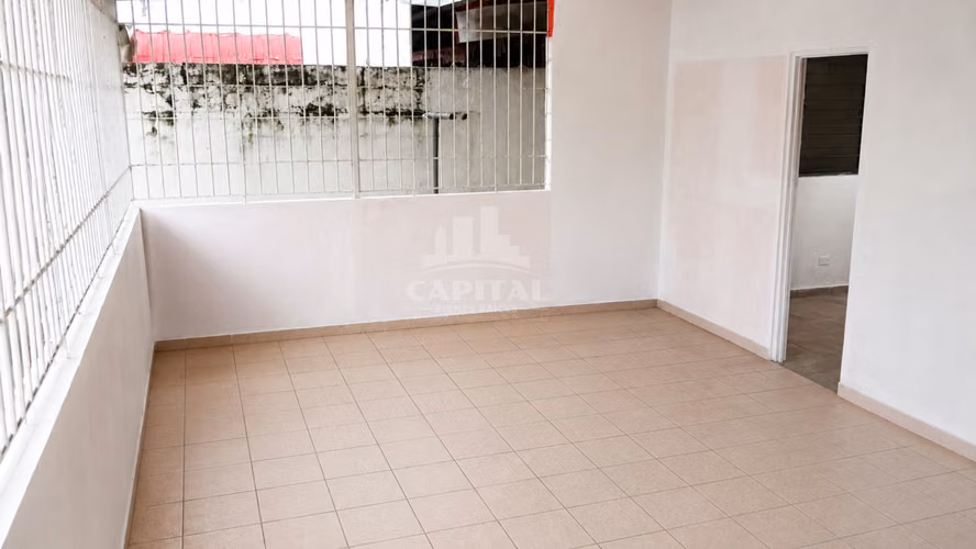 SE VENDE CASA EN ALTOS DE LA PULIDA