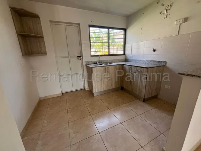 VENTA DE CASA EN ARRAIJAN DDB26-9138