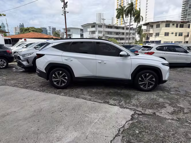 Hyundai Tucson 2023 - Imagen 4