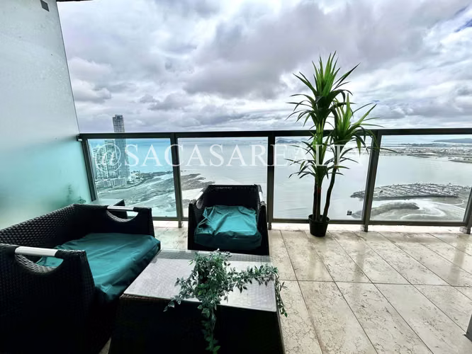Apartamento Exclusivo en Venta en Avenida Balboa
