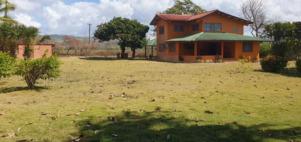 Venta de casa de Campo | Sajalices