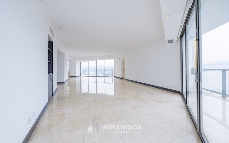 Venta Penthouse en el Iconico The Ocean Club Punta Pacifica