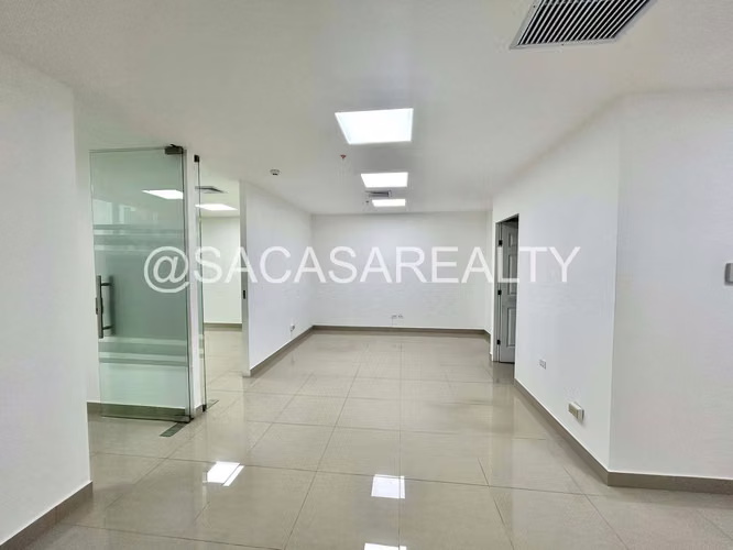 Office for Rent in Obarrio 900