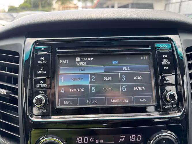 MITSUBISHI MONTERO 2020