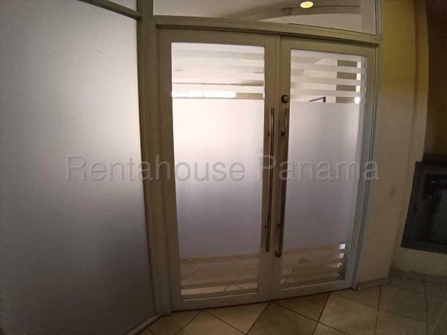 Venta de Penthouse: 3 Recámaras, Vistas 360°, 3 Parkings y Gran Terraza - 27GP697 - Imagen 2