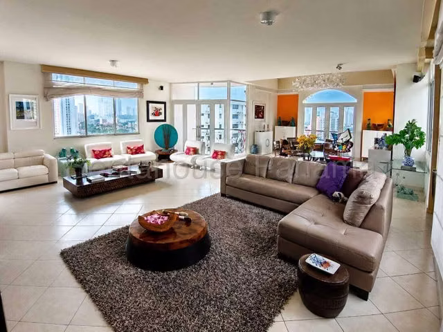 Venta de Penthouse: 3 Recámaras, Vistas 360°, 3 Parkings y Gran Terraza - 27GP697 - Imagen 11