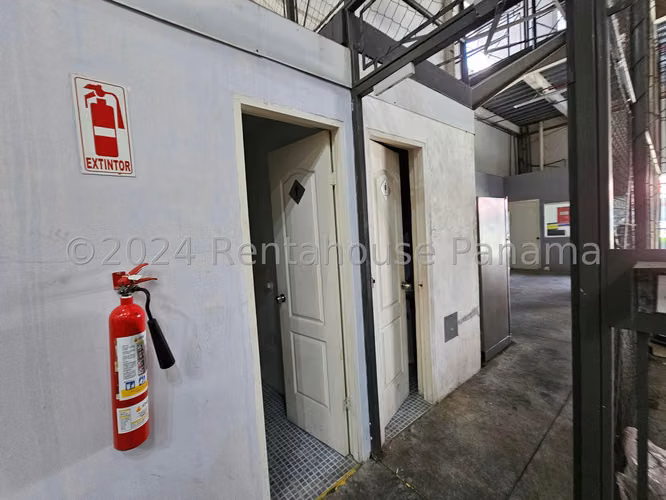VENTA DE GALERA EN PACORA  - ZONA FRANCA LAS